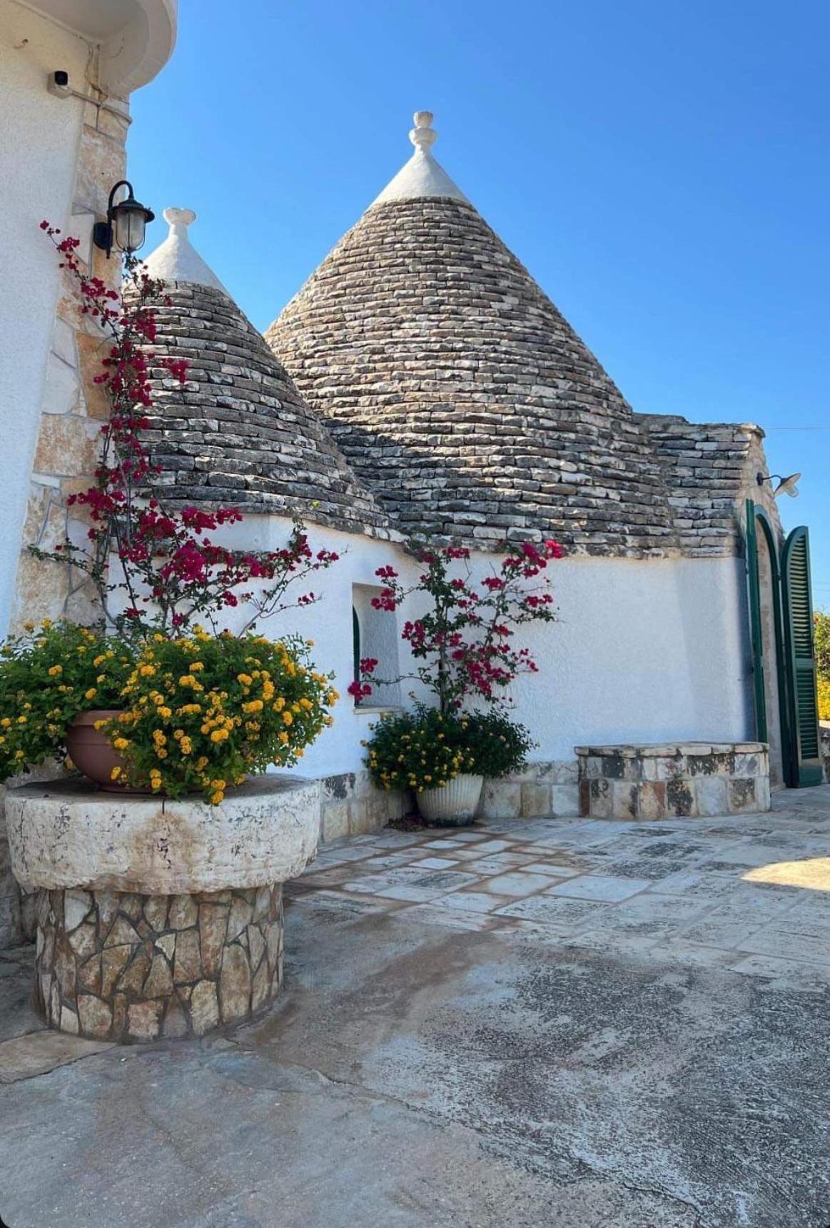 I Trulli Di Gina Appartamento Trullo 6 Persone 모노폴리 외부 사진